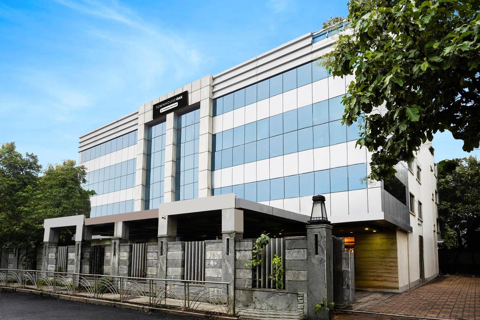 Super Townhouse Oak Alandur Near Chennai Airport Formerly Vijay Park Dış mekan fotoğraf