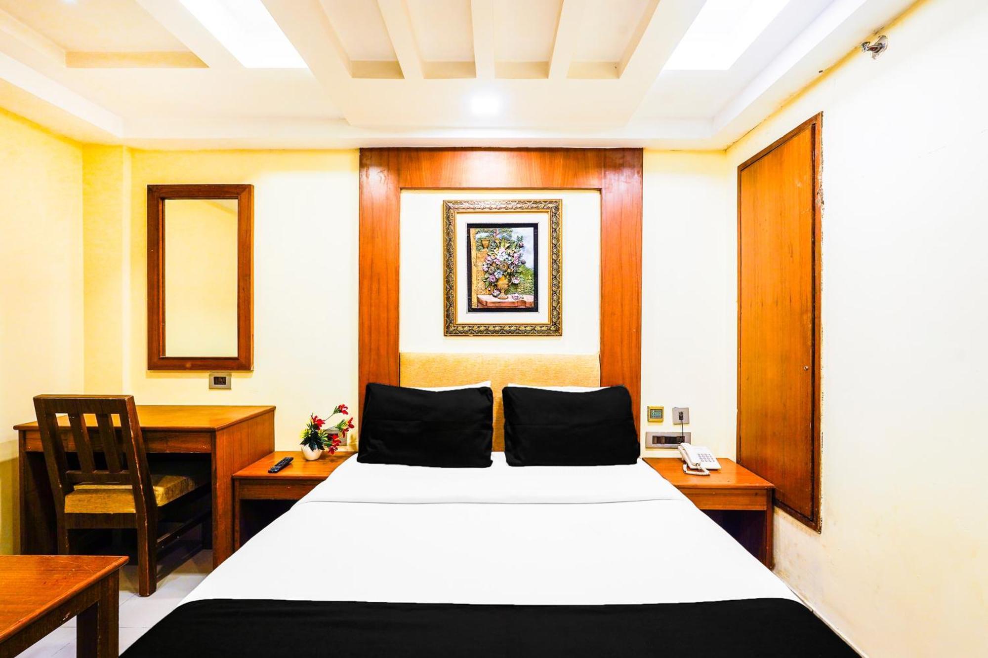 Super Townhouse Oak Alandur Near Chennai Airport Formerly Vijay Park Dış mekan fotoğraf